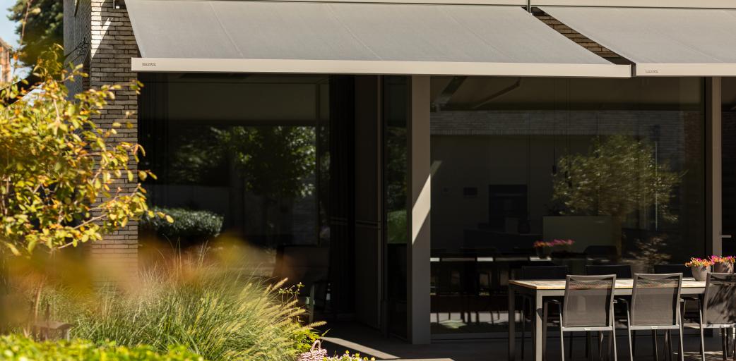 Image - Banne à énergie solaire - Bannes solaires